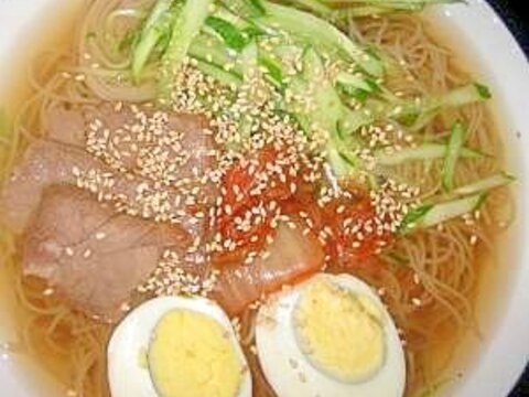 夏の定番　さっぱり冷麺